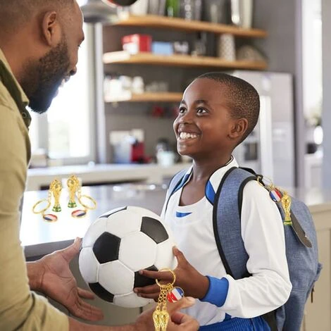 Déstockage 2022 Qatar Coupe Du Monde Porte-clés 2 Pièces Métal Football Trophée Porte-clés Football Porte-clés Coupe Du Monde Trophée Porte-clés Sport Souvenir Cadeaux École Carnaval Récompense Franc – Image 3